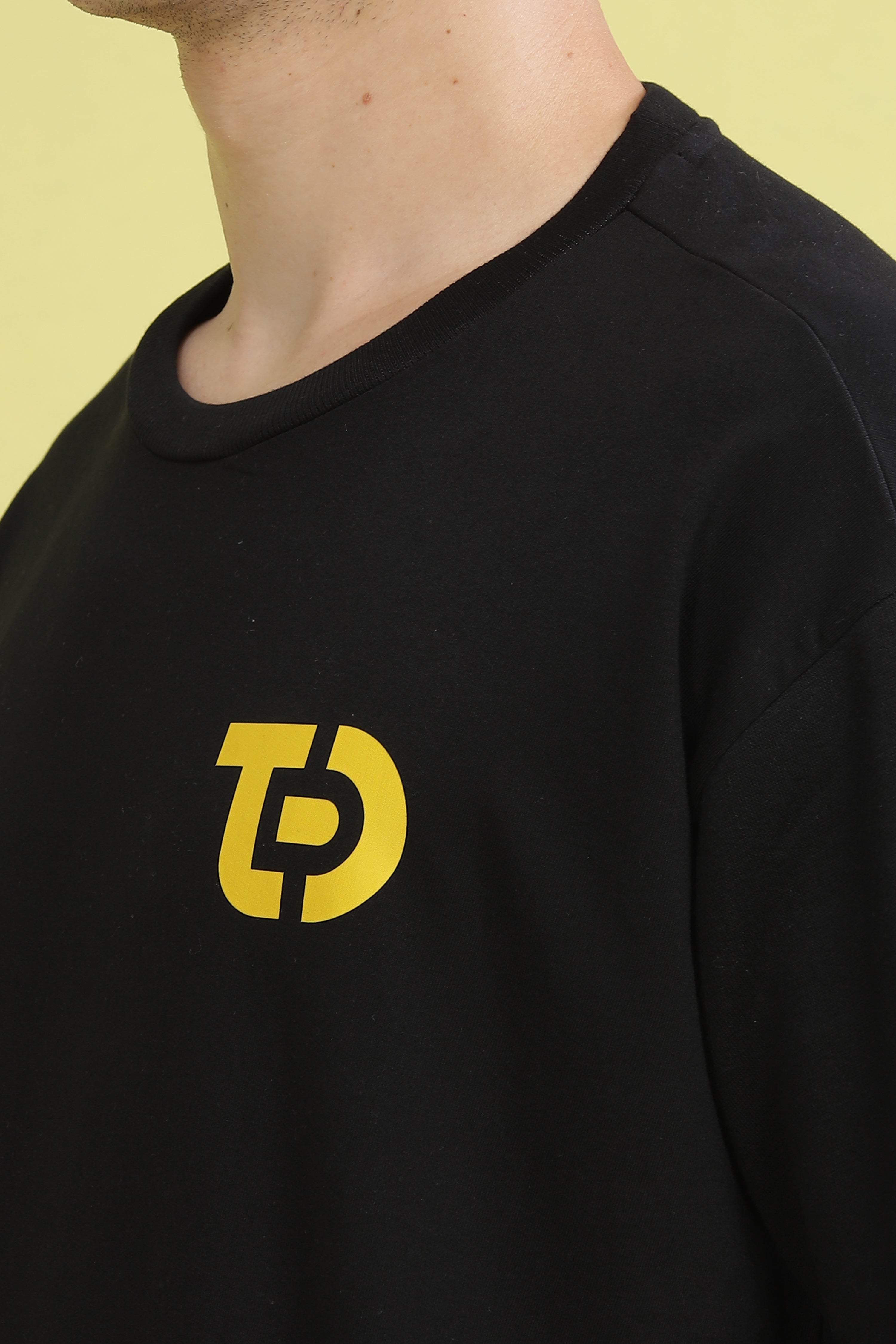 Smileyy Black Oversized Tshirt